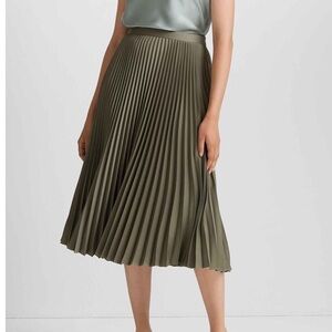 Massimo Dutti Khaki Pleated Midi Skirt size 5